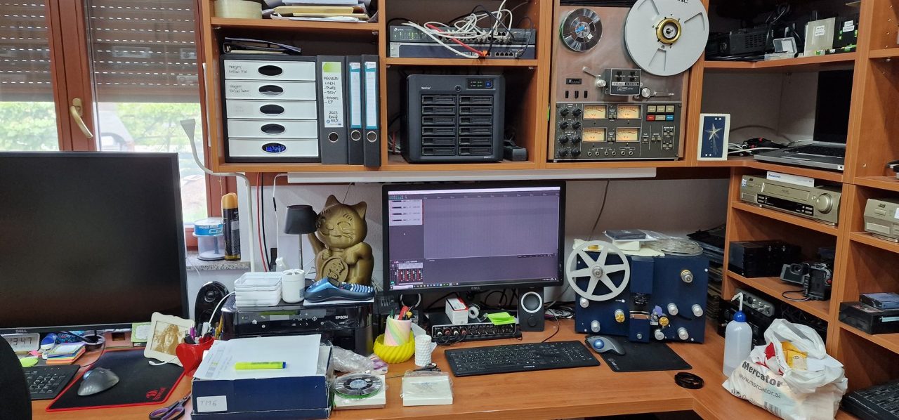 8mm filmski koluti in filmska oprema